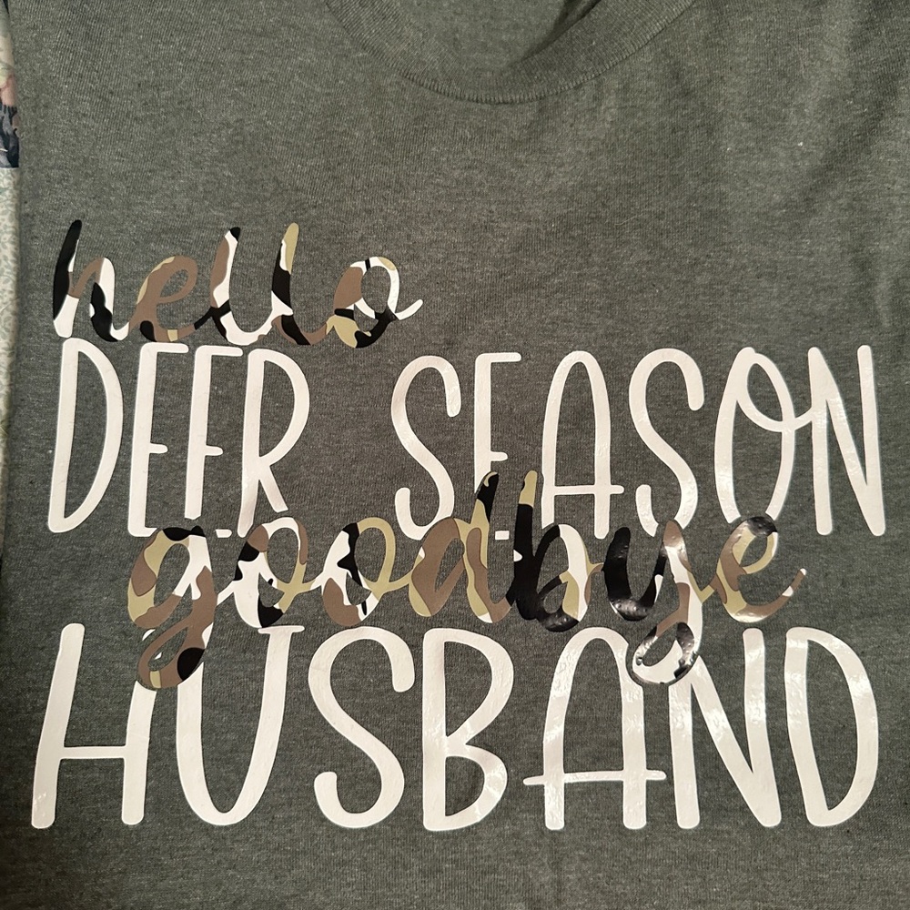 Size L unisex t-shirt - NEW without tags